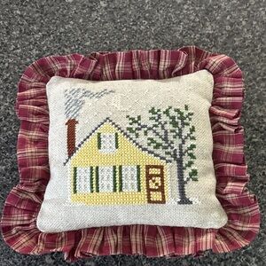 Cozy Cottage Plaid Ruffle Holiday Pillow